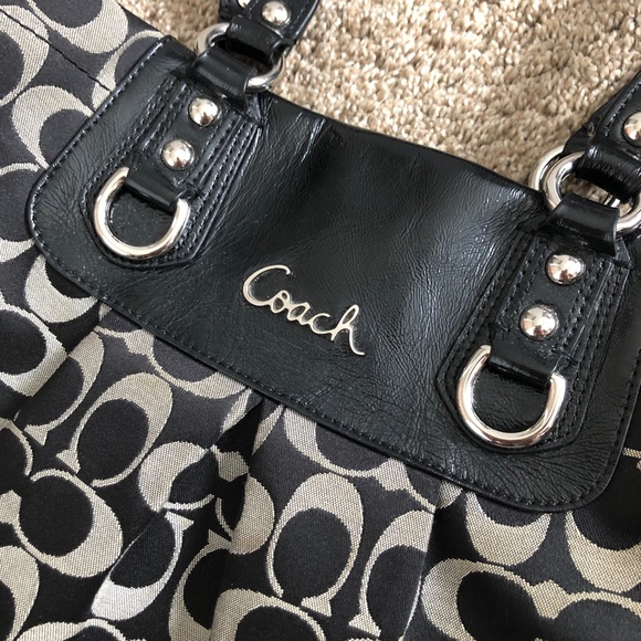 Authentic Coach Ashley Signature Bag - Picture 3 of 13